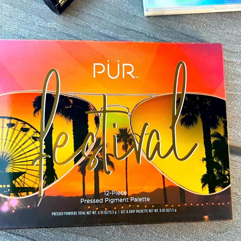 FUN Makeup bundle! - Picture 9 of 12